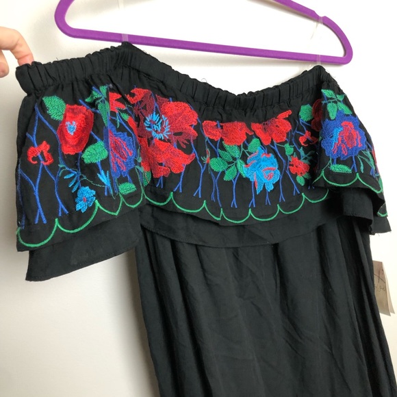 Altar'd State Dresses & Skirts - Altar’d State A Beautiful Soul off shoulder dress